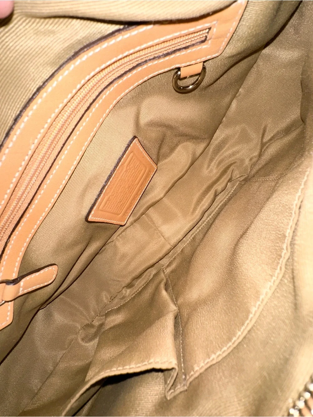 Coach Soho Buckle Hobo Shoulder Bag Milled Camel Leather Medium Y2K